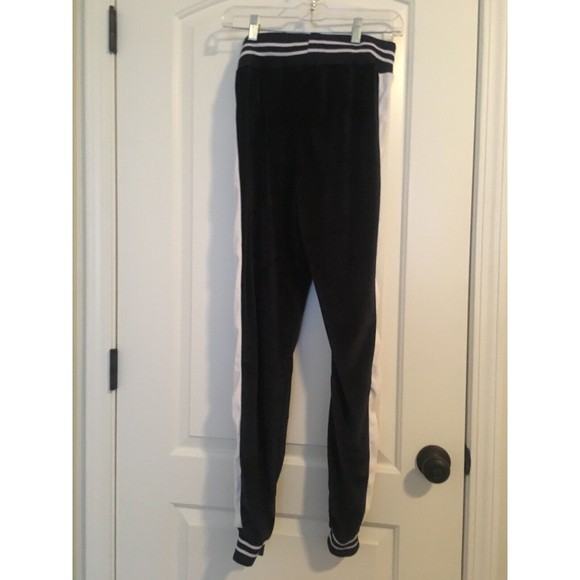 2 Pc Special One International Women's Velour Jogging Suit Set Size Medium - Picture 11 of 12